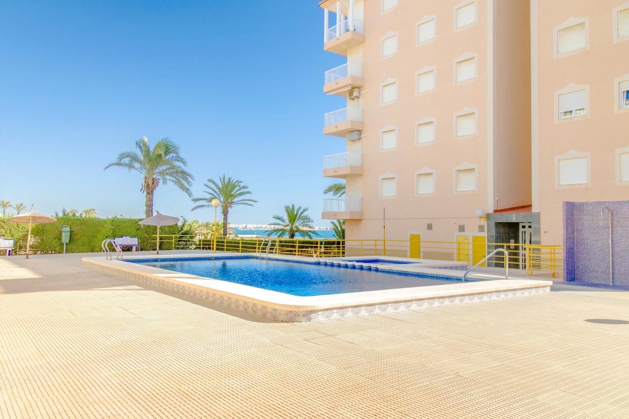 شقة Pleamar Punta Prima تورّيفيِخا المظهر الخارجي الصورة